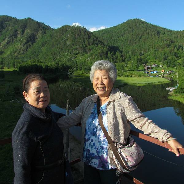 恬静的贝加尔湖小村庄 第一站我们停在了贝加尔湖的博物馆