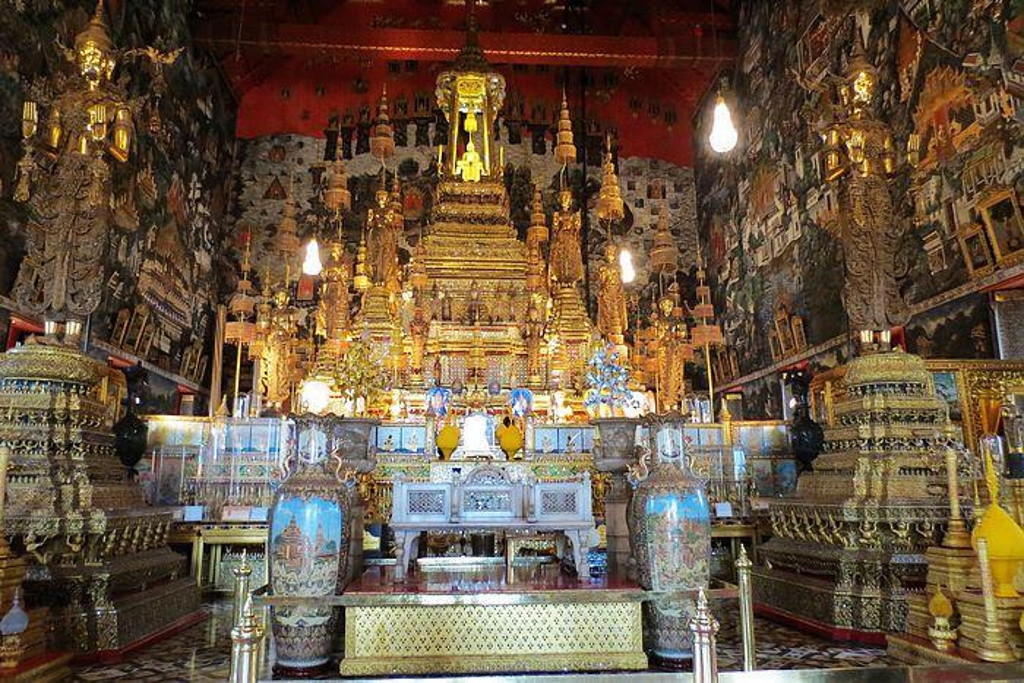 2015今天下大雨,本以为没什么游人,不料赶上玉