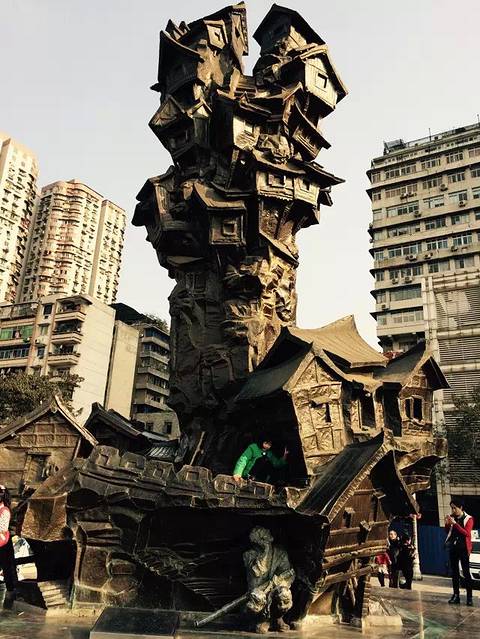 据悉《巴渝山城·美丽重庆》是继《重庆,中国机会之城》之后,美国