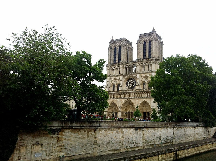 2015巴黎圣母院_旅游攻略_门票_地址_游记点