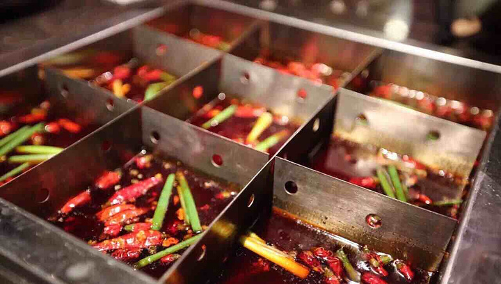火锅店装修_嗨辣火锅店人均消费