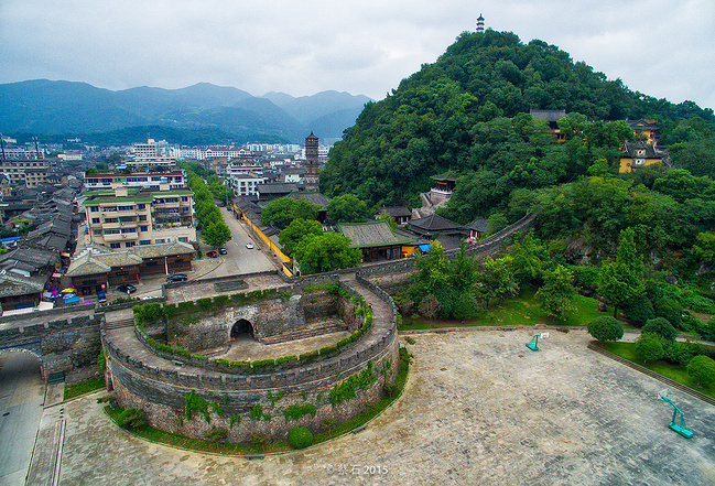 清明时节好去处,领略一座千年静美的古城-台州旅游
