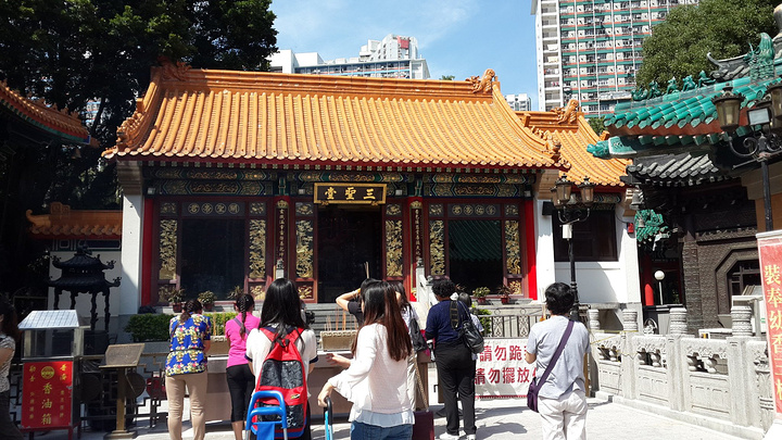 香港最著名的庙宇之一,在本港及海外享负盛名.