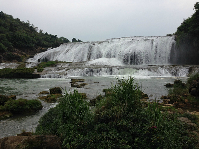 一早出门先去近处的陡坡塘,赶在旅游团前面,西游记的取景地