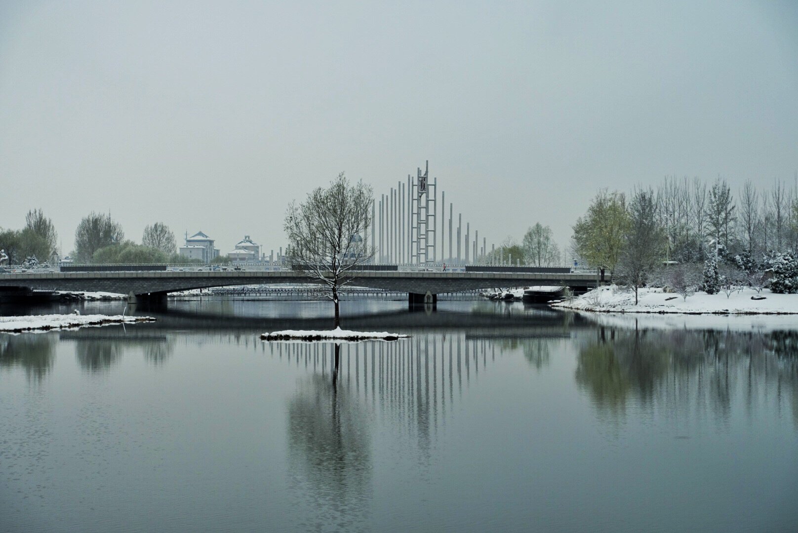 #人间四月芳菲雪#帝都四月最美雪景观赏地——延庆