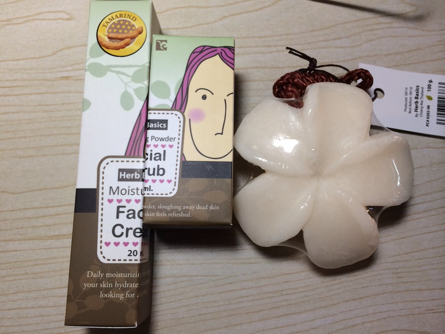 2014买了一些清迈特产。嘿嘿,和大家分享一下