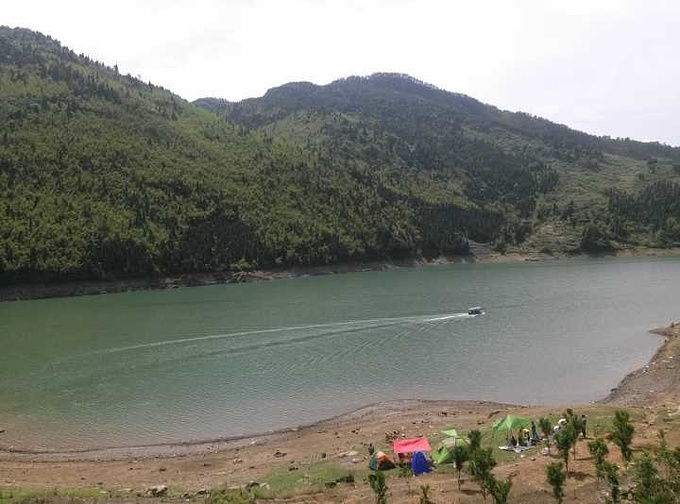 五一胜天湖露营