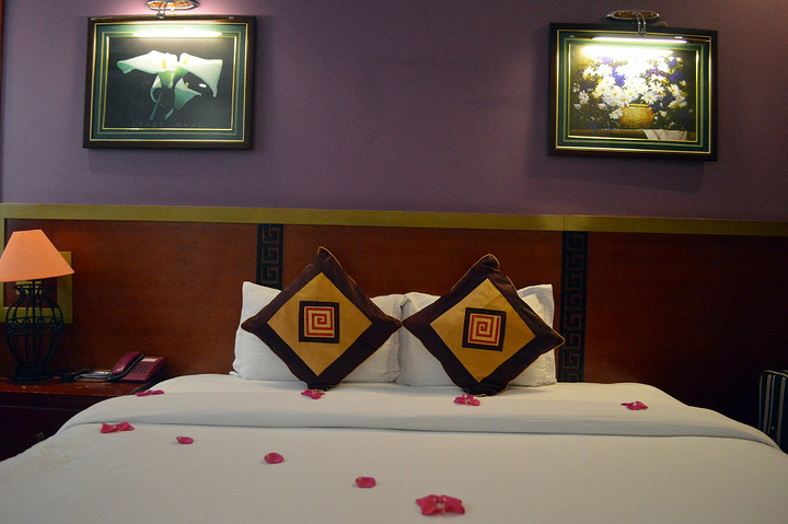 2016订票时旅行社小姐说我们选的最后那天._