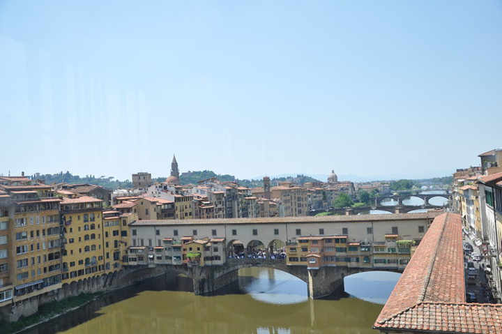 2015从佣兵凉亭和旧宫之间的弄堂往里走就到