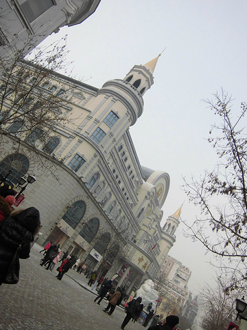 2015中央大街就相当于北京的王府井、上海的