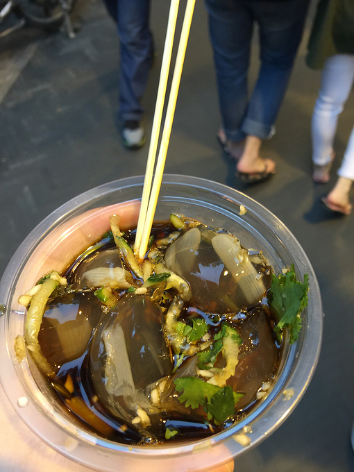 厦门名小吃 土笋冻 可以试一下主要是特产 我是湖南人不是特别合我的