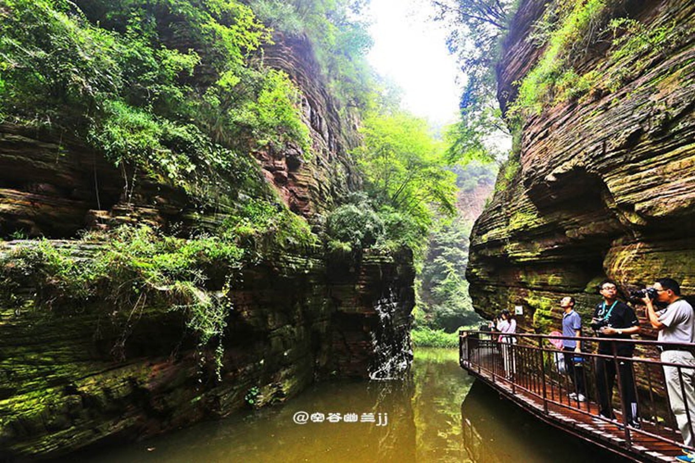 潜心山水间,探秘龙潭大峡谷