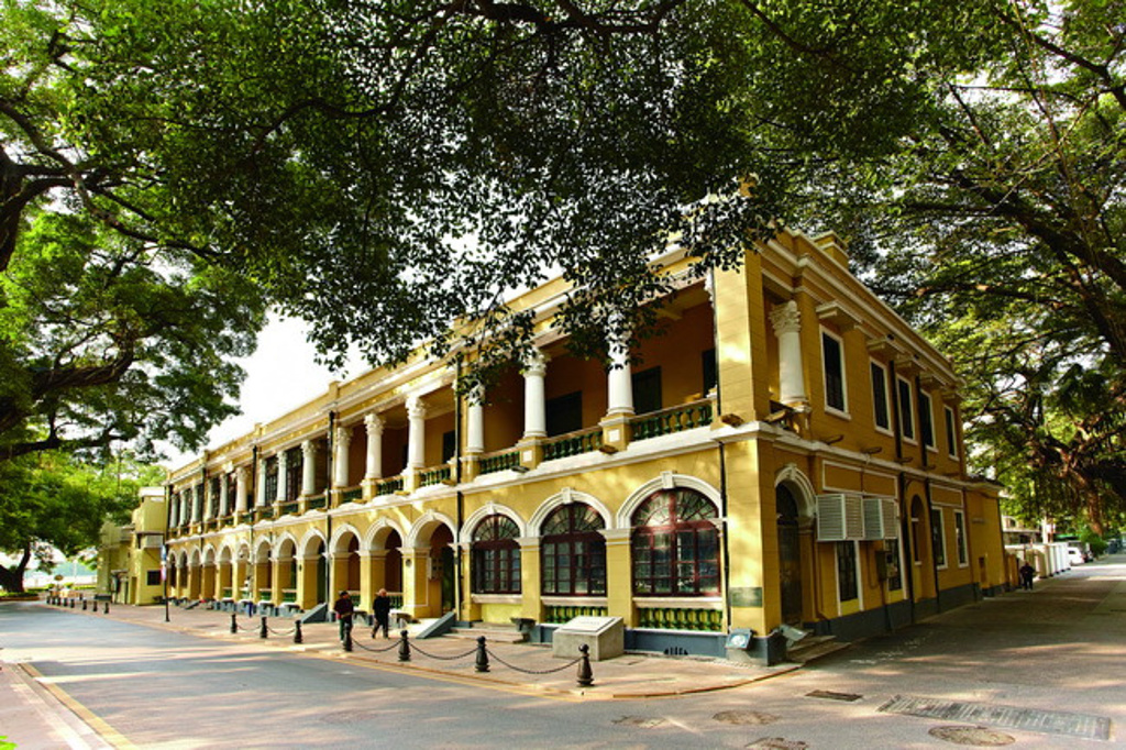 2015沙面位于广东省广州市市区西南部,_沙面