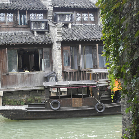 2015老板娘很热情,到车站接了我们_嘉兴评论