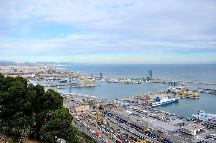 2015是西班牙最大的海港_巴塞罗那评论 - 去哪