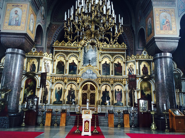 2015乌斯别斯基东正教堂是纯俄罗斯风格的建