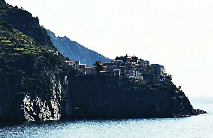 2015我们在维尔纳扎的海边静坐,顺便等待的下