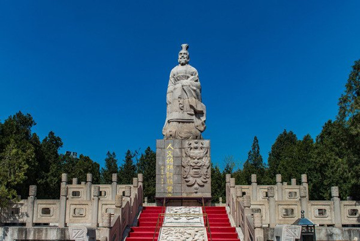 .,是园林融艺术元素景观和古典一座建筑艺术为海报设计的四个山水图片