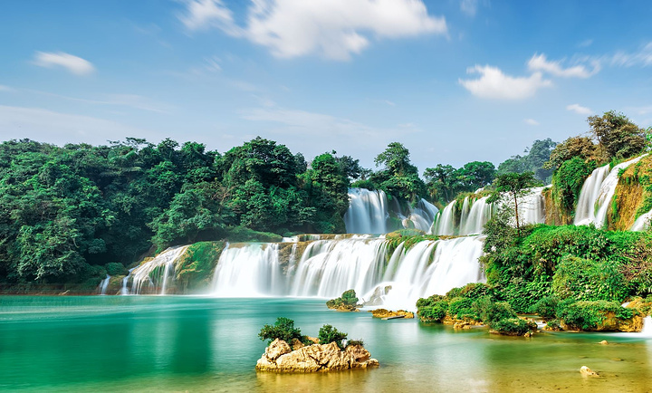 德天跨国大瀑布