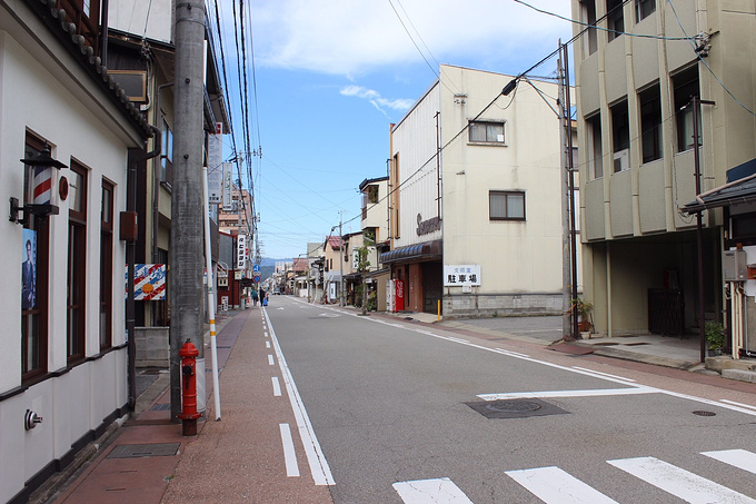 求白川三姐妹全集_孟姜女旧版第一集_活佛济