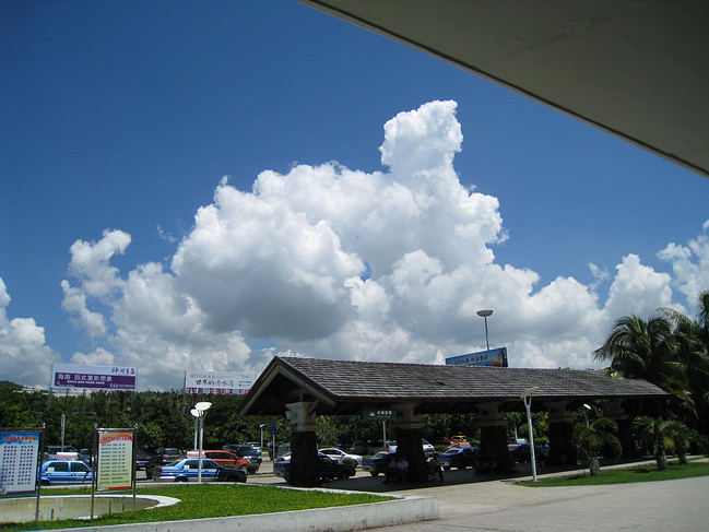 4天3晚实用三亚旅游攻略 [海边比基尼]_三亚旅