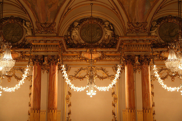 2015奥塞美术馆紧邻塞纳河畔,对岸是杜乐利宫