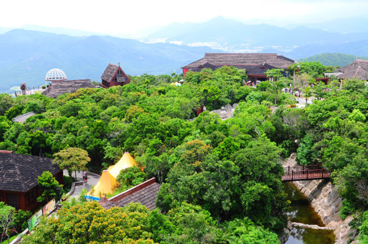 过后就要收费20了,这就是电影效应,一部非诚勿扰2炒火了这公园,其实要