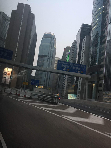 莫斯科人均绿地面积_香港人均居住面积(3)