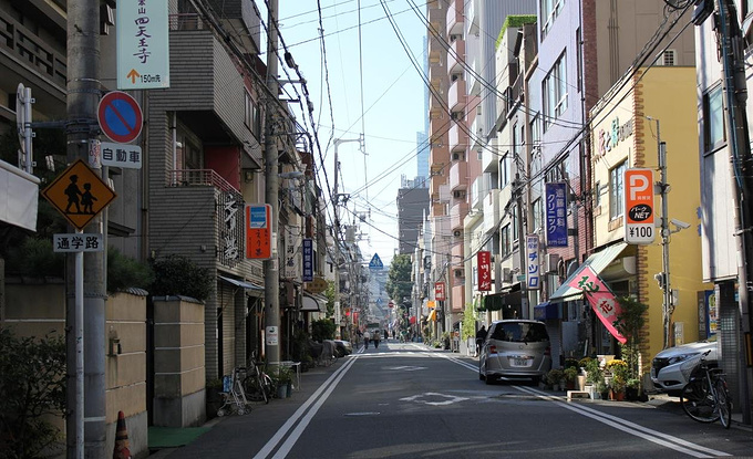 典型的日本小街道
