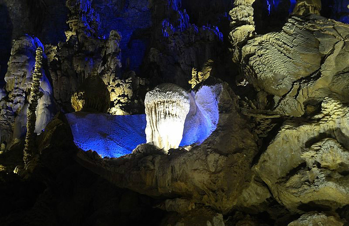 2015织金洞原名打鸡洞,位于贵州省织金县城东