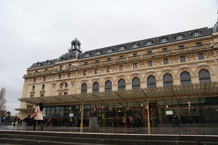 2015奥塞美术馆紧邻塞纳河畔,对岸是杜乐利宫