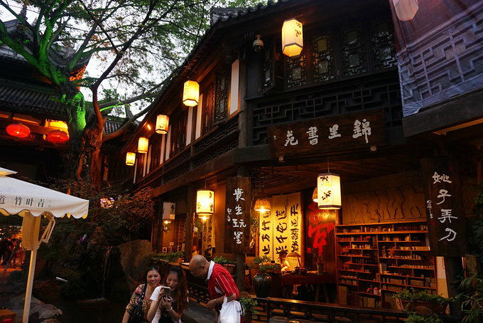 闺蜜去哪儿第二季:辣妹子暴走重庆成都-成都旅游攻略