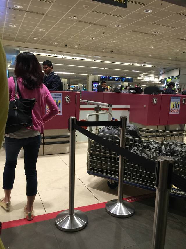蜜游新加坡图片欧美帅哥短发图片