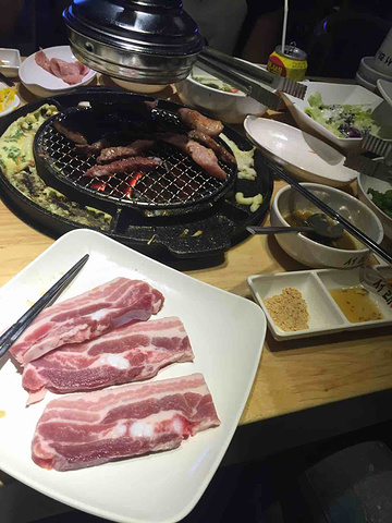 2015算是上海比较划算的烤肉店了_喜来稀肉(