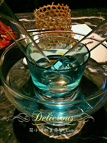 华西村人均收入_厦门宴遇人均消费(3)