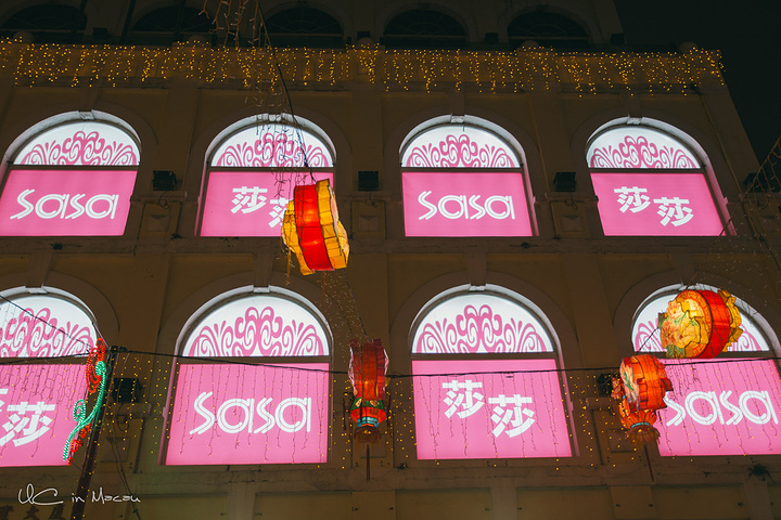 15猪肉脯生产过程比较复杂而严格_澳门手信街