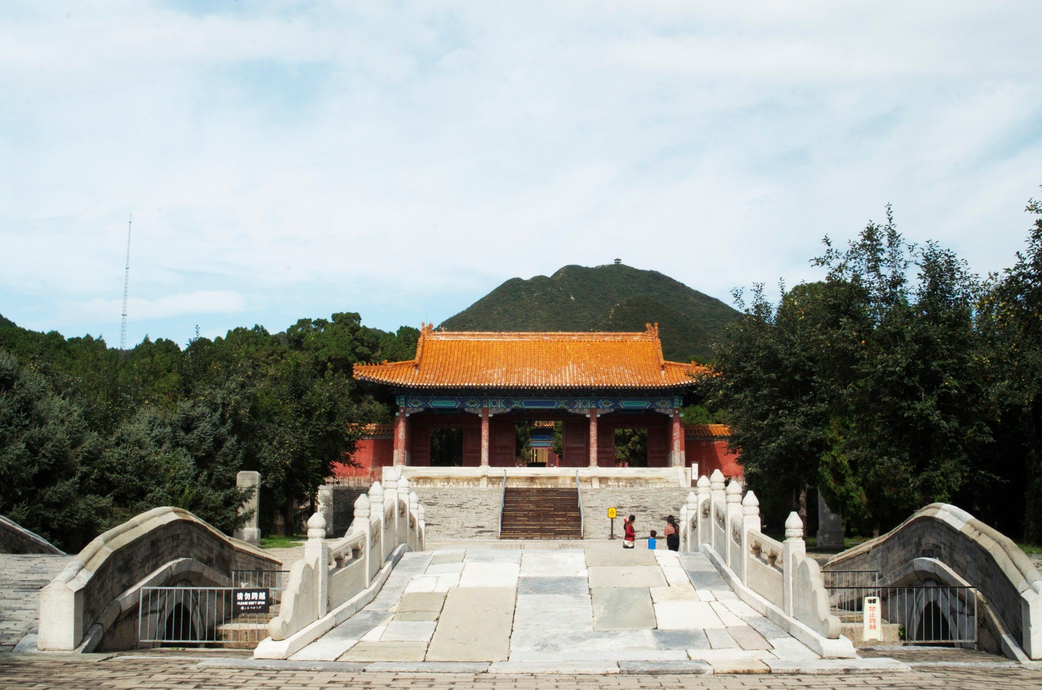 巡游明十三陵_昌平v攻略攻略_自助游攻略_去哪末日余烬攻略图片