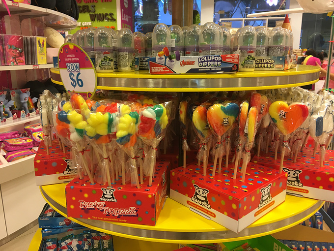 亚洲最大糖果店图片