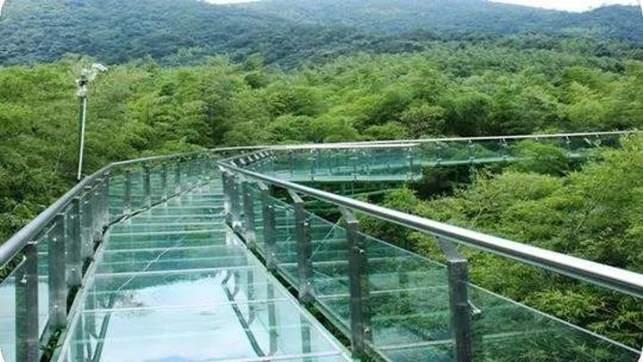 89 首页 说说这次旅行  川西竹海今年五一开放的玻璃栈道,更是受到
