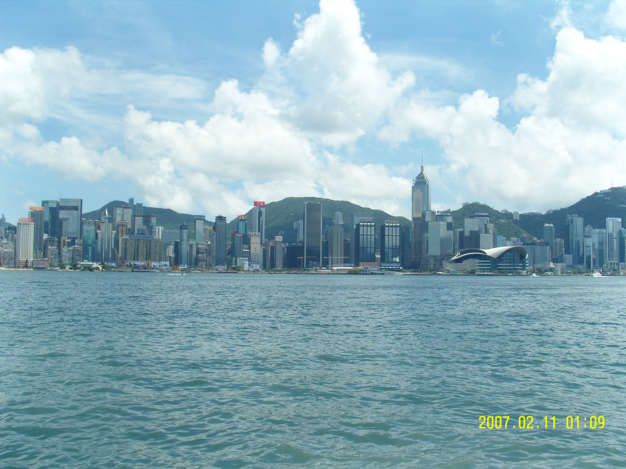 2014所以我们就索性走路过去反正也不是很远