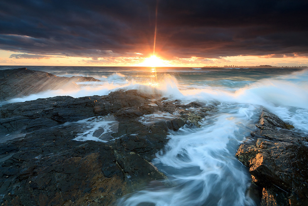 伯利首脑海滩burleigh heads beach图片