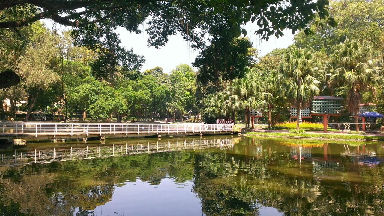 竹帛湖