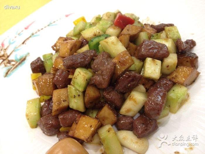 燕麦牛仔骨,燕麦米,铁板黑椒牛仔骨_大山谷图库 燕麦牛仔骨,燕麦米,铁板黑椒牛仔骨_大山谷图库