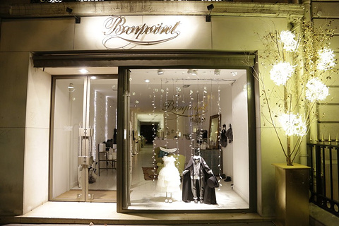 2015【去巴黎旅游买什么好】巴黎旅游特色商