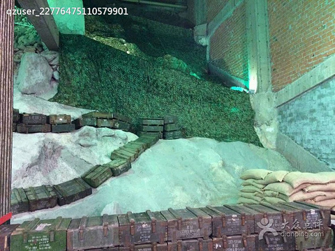 2015集结营地军事主题原始火锅_旅游攻略_门