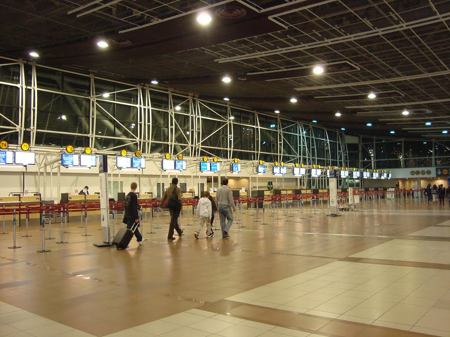 2015阿图罗梅里诺贝尼特斯准将国际机场_旅游