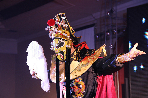 川剧变脸服装机关图片图片