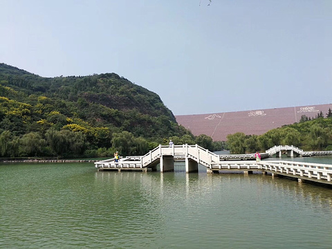 洛阳黄河小浪底水利枢纽风景区旅游景点图片图片