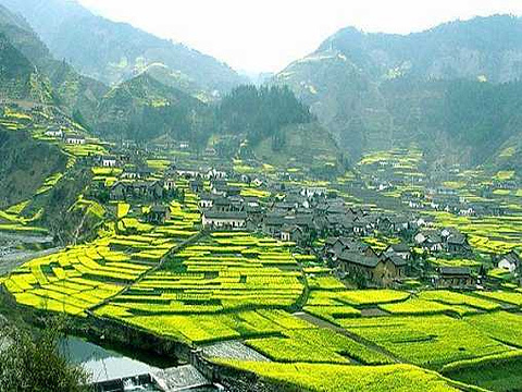 西河,西河镇_大山谷图库