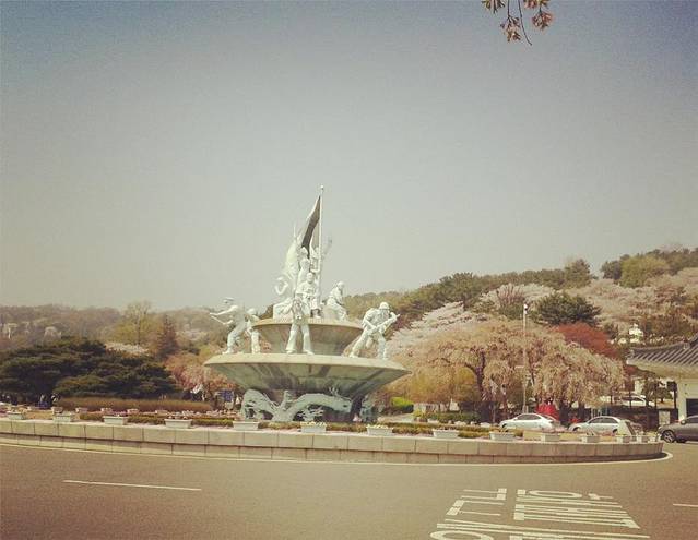 国立首尔显忠院